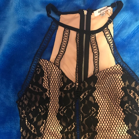 Black and Tan dress ( a. peach is the brand) - Picture 2 of 6